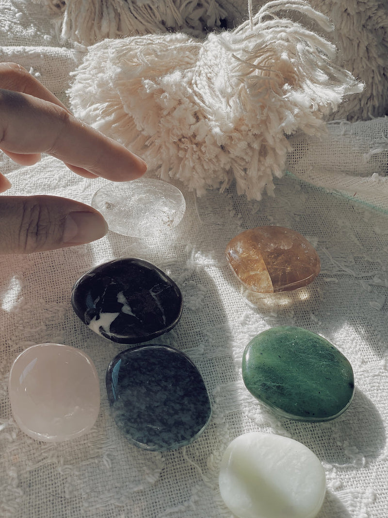 Bergkrystall Tumbled Pocket Stone - Stone of Cleansing and Protection