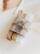 Palo Santo Wood Pinner 2 stk. + Selenittlrystall