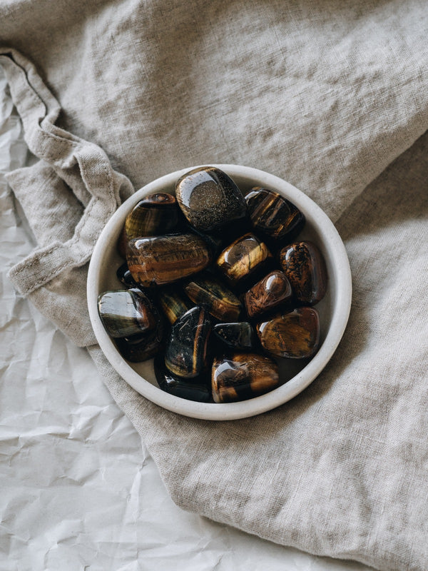 Tumbled Pocket Stone - Tiger eye Stone of Balancing, Energy, Mood